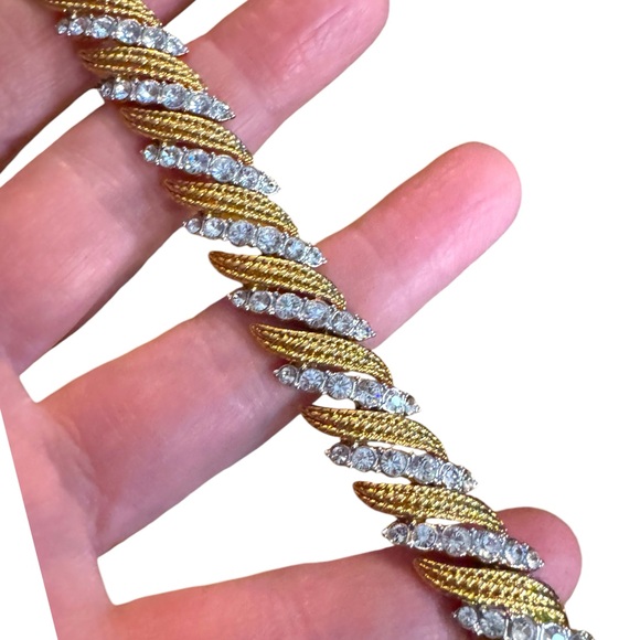 Elegant Vintage JBK Camrose & Kross Gold and Silver CZ crystal Twist Bracelet - Picture 6 of 8
